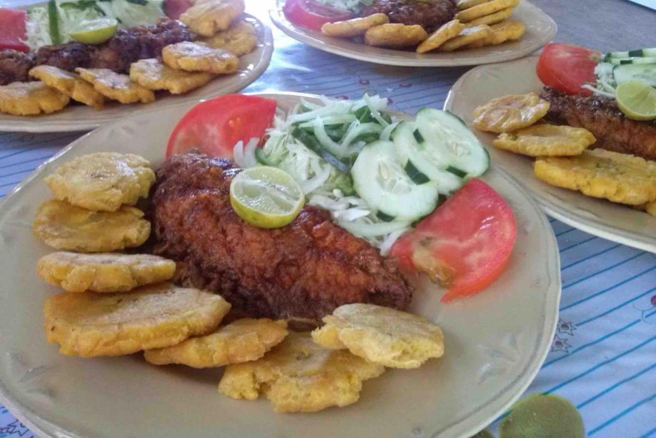 San Blas Islands - Private Cabin Over-The-Ocean Including Meals Mandinga Número Uno エクステリア 写真