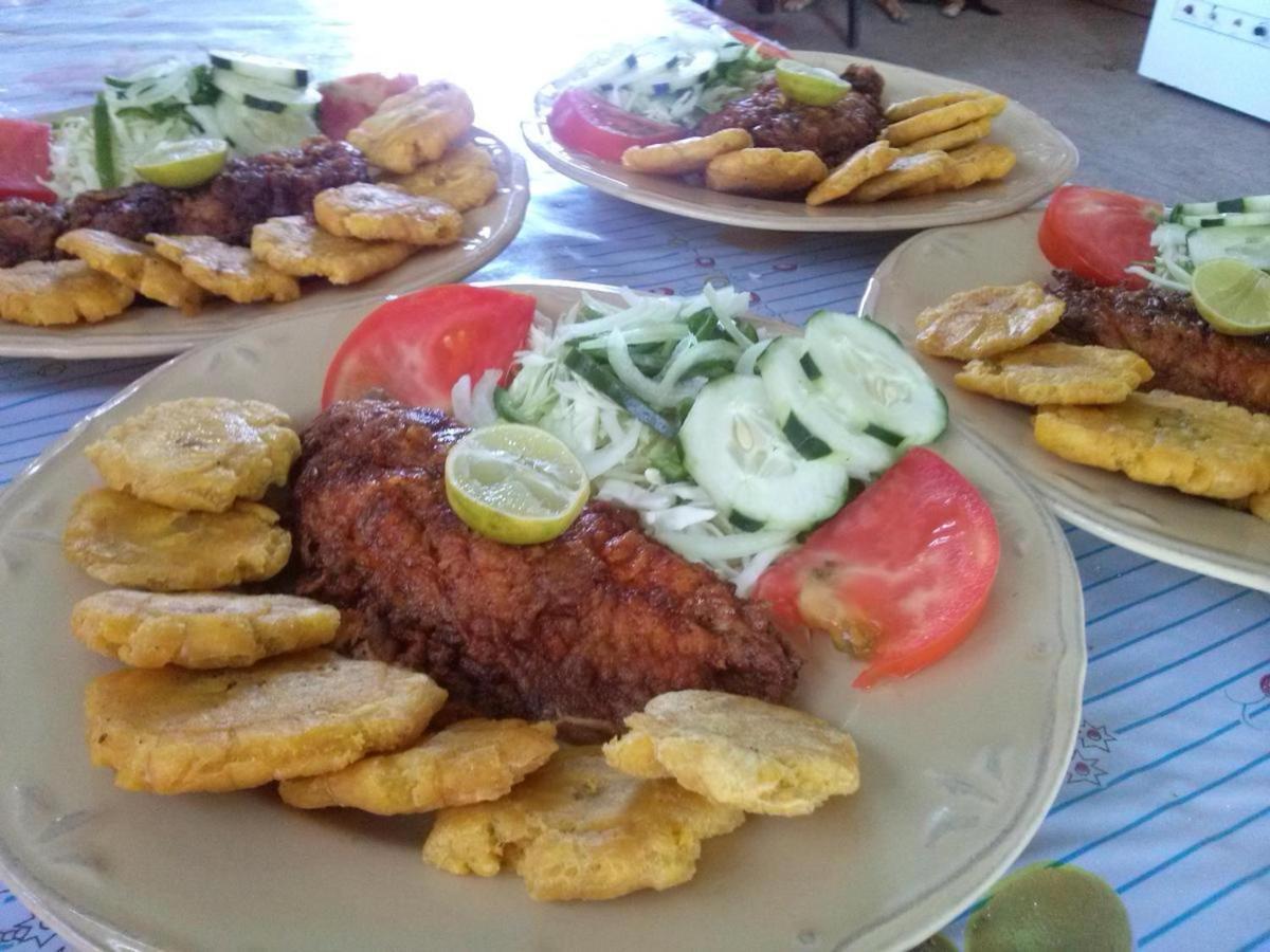 San Blas Islands - Private Cabin Over-The-Ocean Including Meals Mandinga Número Uno エクステリア 写真